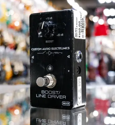 MXR - MC401 - Custom Audio Electronics Boost Pedal 2